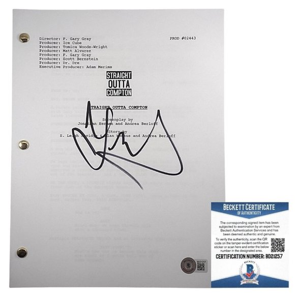DJ Yella Signed NWA Straight Outta Compton Movie Script Beckett Autograph Rap